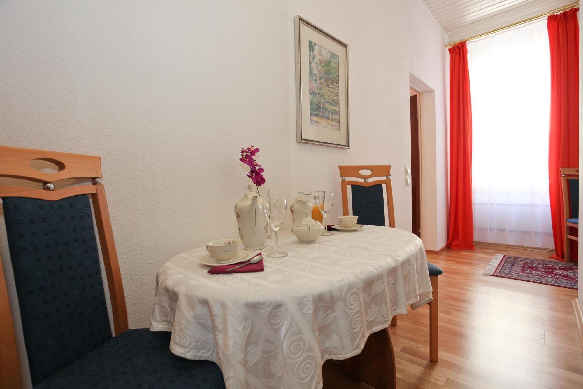 Mozart Apartments Wien Ngoại thất bức ảnh